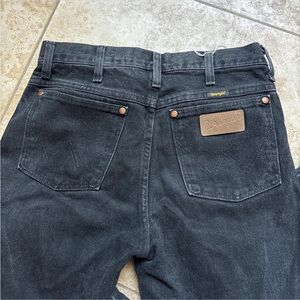 Wrangler Men's Black Straight Jeans